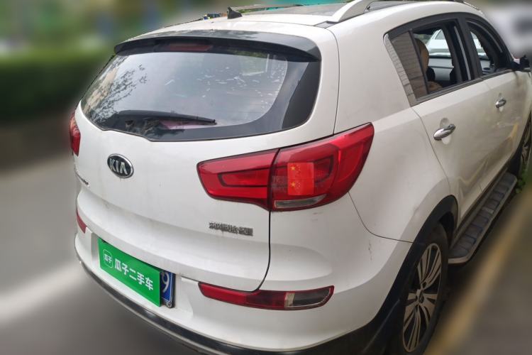 Used Kia Sportage R 2015 2.0L Automatic Two-Wheel Drive DLX Model Rear Right 45 Deg