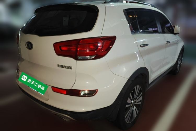 Used Kia Sportage R 2015 2.0L Automatic Two-Wheel Drive DLX Model Rear Right 45 Deg