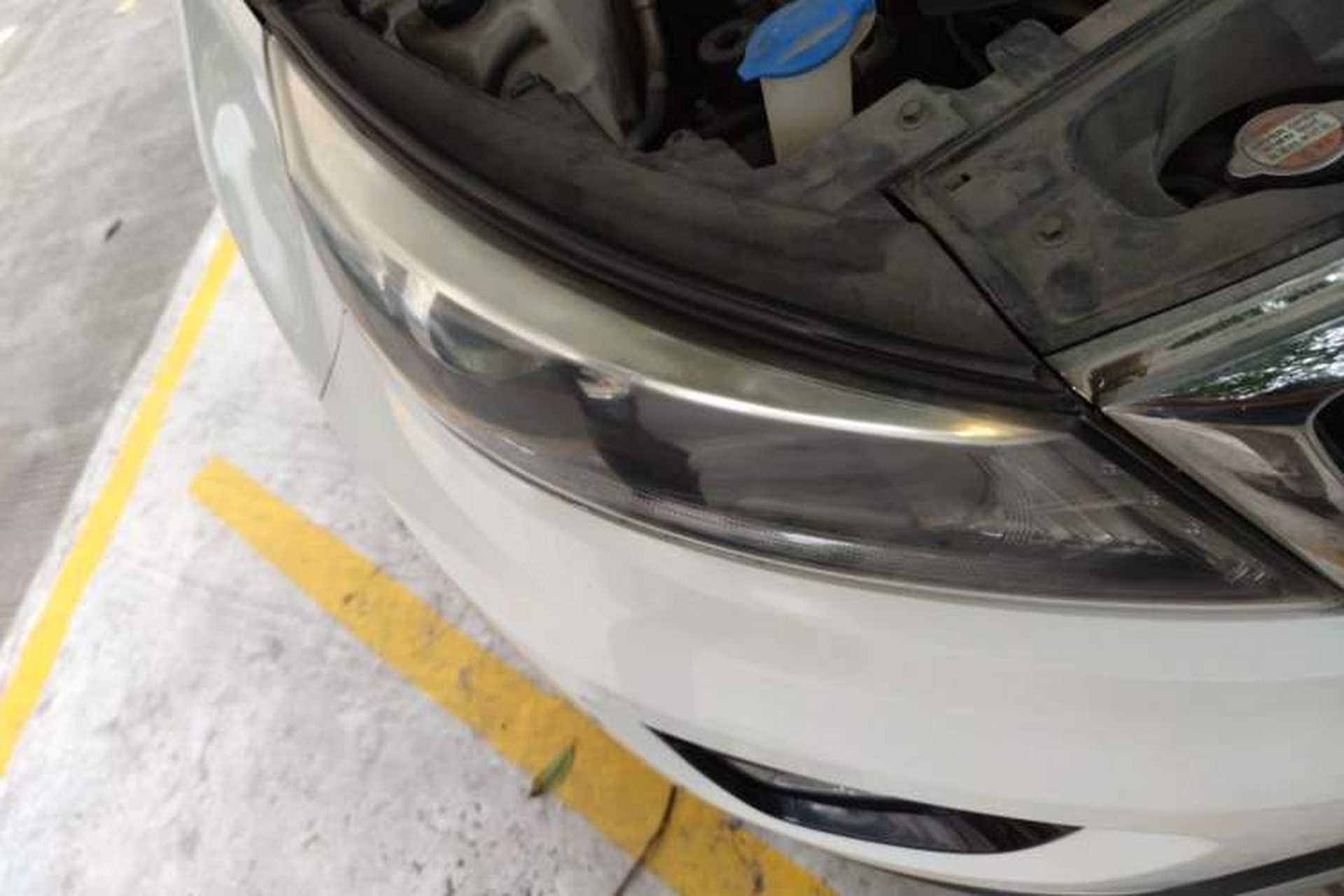 Used Kia Sportage R 2015 2.0L Manual Two-Wheel Drive GL Model Right Front Headlight