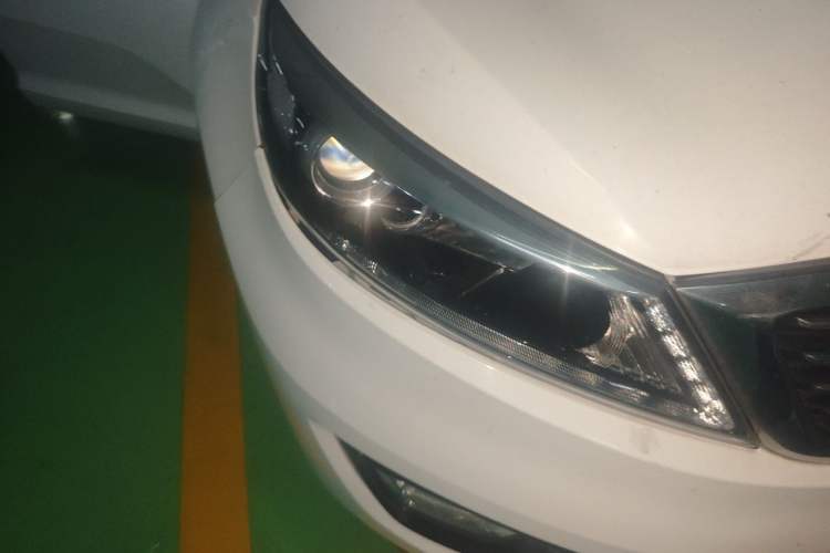 Used Kia Sportage R 2015 2.0L Automatic Two-Wheel Drive GLS Right Front Headlight