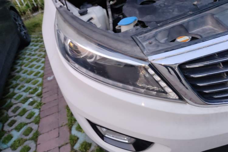 Used Kia Sportage R 2015 2.0L Automatic Two-Wheel Drive GLS Right Front Headlight