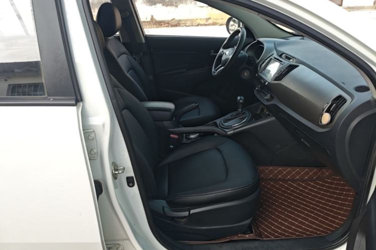 Used Kia Sportage R 2015 2.0L Automatic Two-Wheel Drive GL Right Front Seat