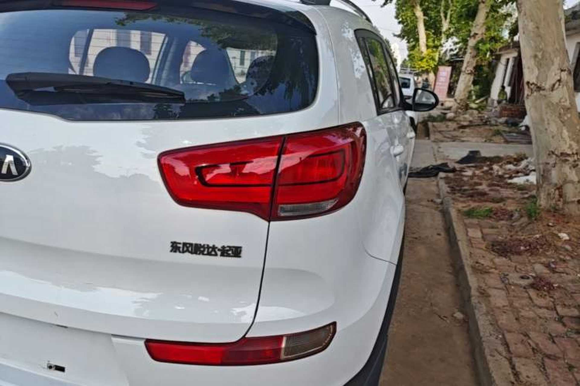Used Kia Sportage R 2015 2.0L Automatic Two-Wheel Drive GL Right Rear Taillight