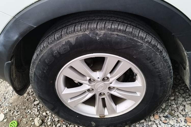 Used Kia Sportage R 2015 2.0L Automatic Two-Wheel Drive GL Right Rear Wheel Hub
