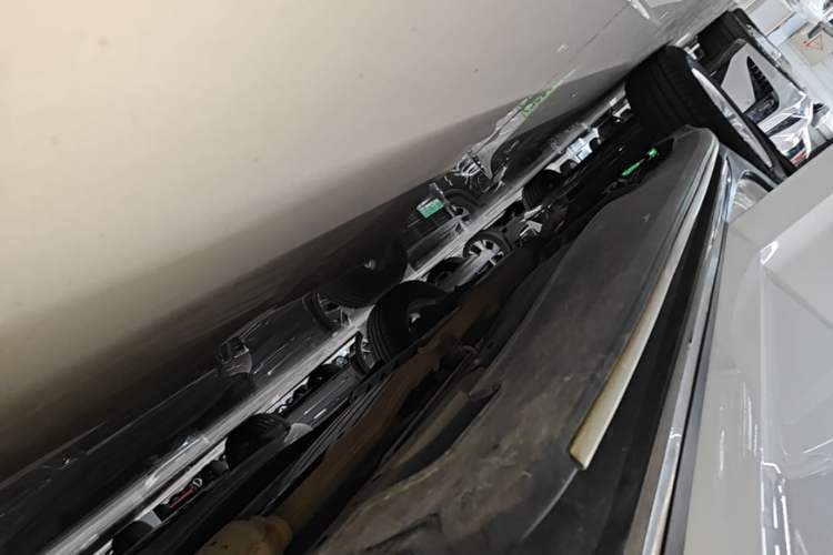 Used Kia Sportage R 2015 2.0L Automatic Two-Wheel Drive GL Right Side Sill