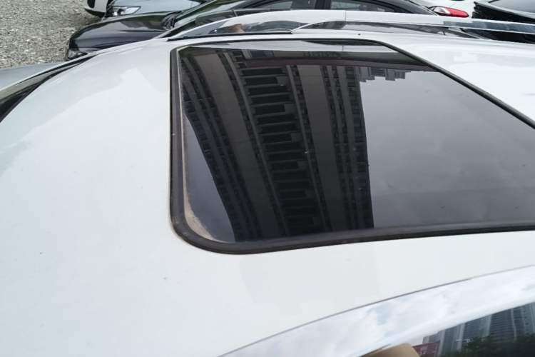Used Kia Sportage R 2015 2.0L Automatic Two-Wheel Drive GL Roof