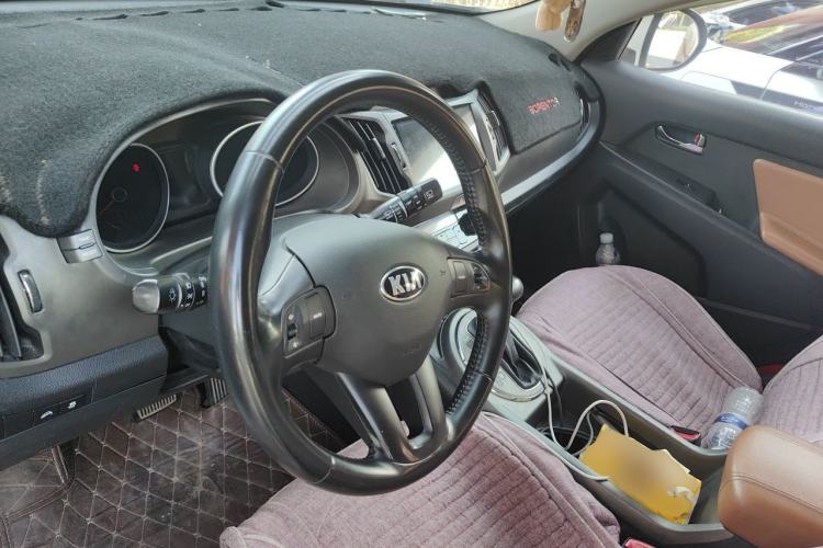 Used Kia Sportage R 2015 2.0L Automatic Two-Wheel Drive GLS Steering Wheel