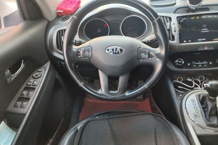 Used Kia Sportage R 2015 2.0L Automatic Two-Wheel Drive DLX Model Steering Wheel
