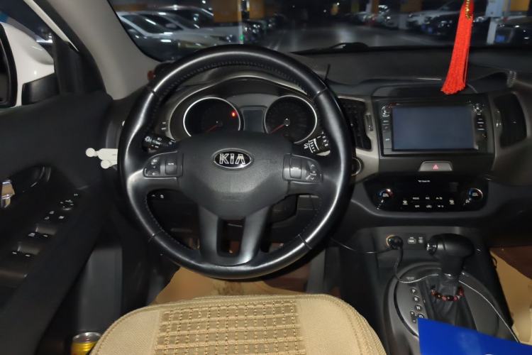 Used Kia Sportage R 2015 2.0L Automatic Two-Wheel Drive GLS Steering Wheel