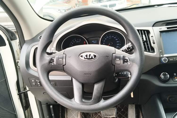 Used Kia Sportage R 2015 2.0L Automatic Two-Wheel Drive GL Steering Wheel
