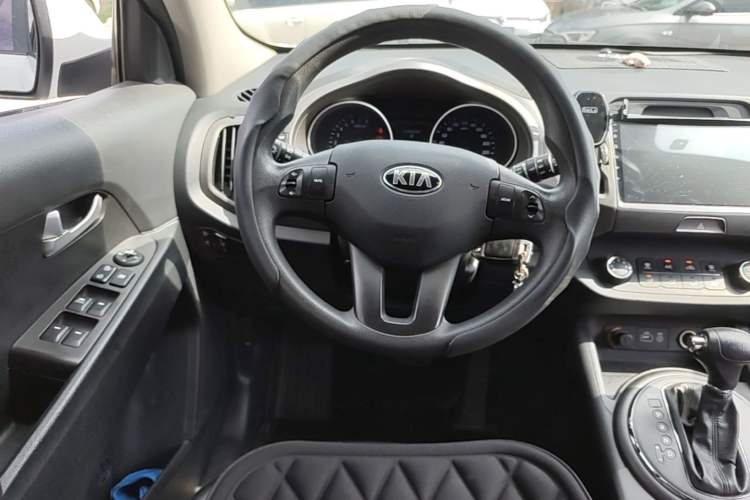 Used Kia Sportage R 2015 2.0L Automatic Two-Wheel Drive GL Steering Wheel