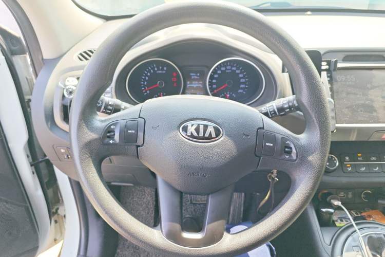 Used Kia Sportage R 2015 2.0L Automatic Two-Wheel Drive GL Steering Wheel