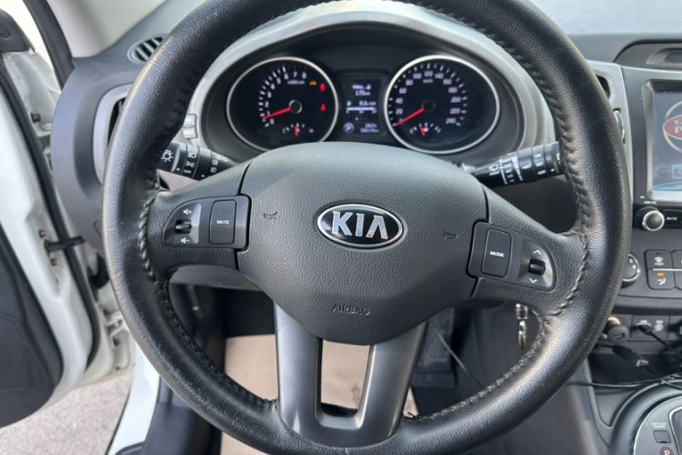 Used Kia Sportage R 2015 2.0L Automatic Two-Wheel Drive GL Steering Wheel
