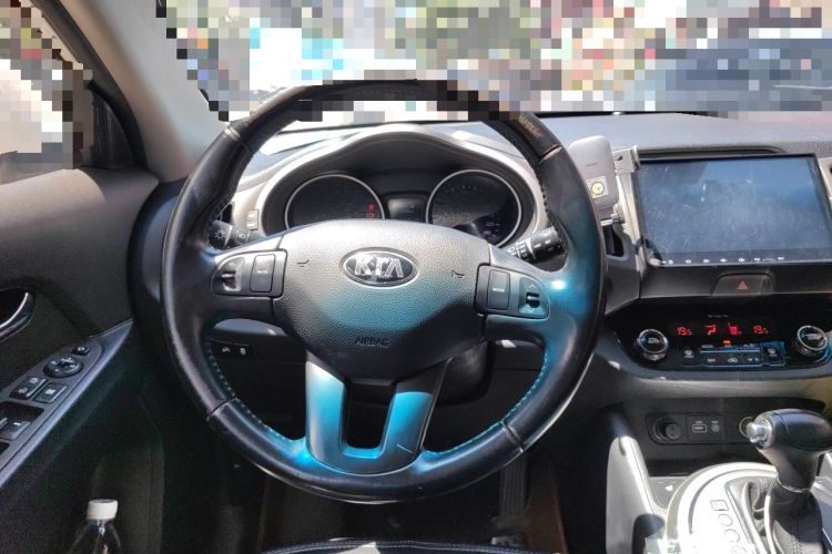 Used Kia Sportage R 2015 2.0L Automatic Two-Wheel Drive DLX Model Steering Wheel