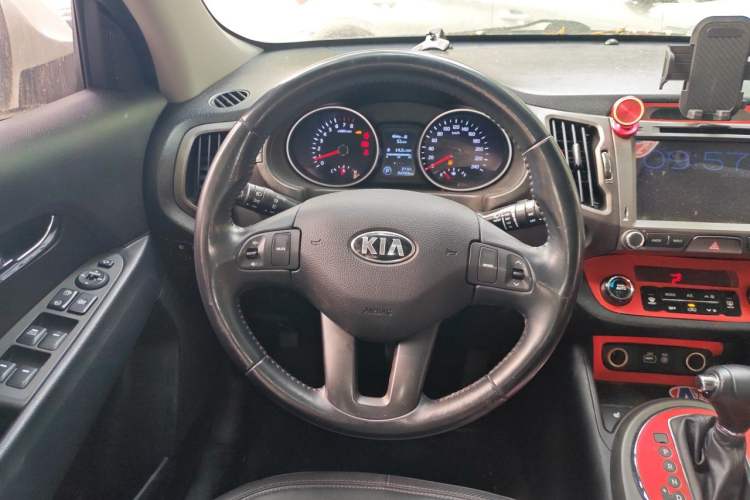 Used Kia Sportage R 2015 2.0L Automatic Two-Wheel Drive DLX Model Steering Wheel