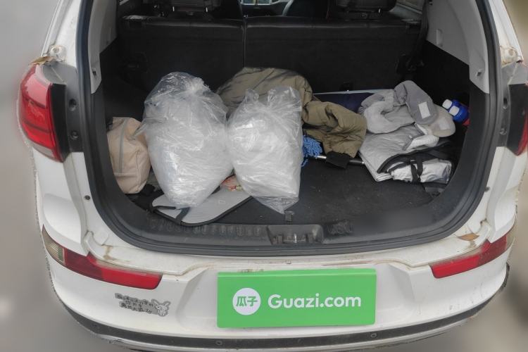 Used Kia Sportage R 2015 2.0L Automatic Two-Wheel Drive GLS Trunk