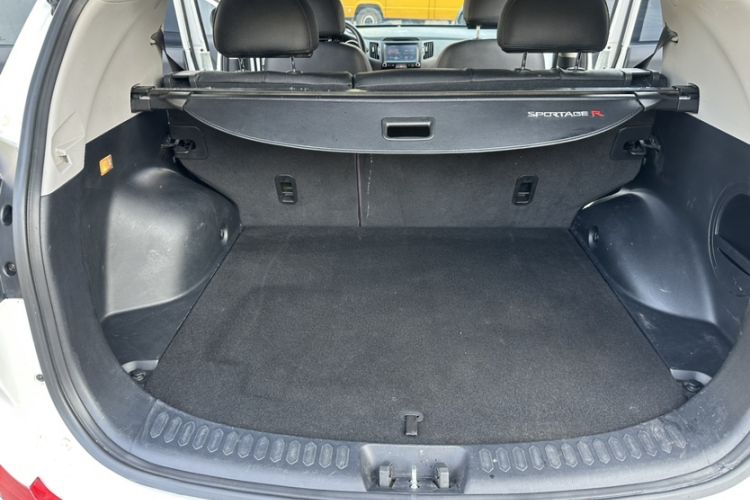 Used Kia Sportage R 2015 2.0L Automatic Two-Wheel Drive GL Trunk