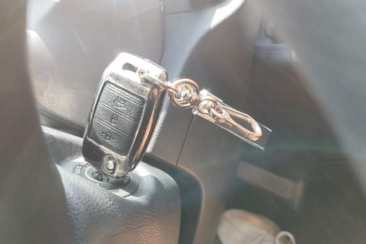 Used Kia Sportage R 2015 2.0L Automatic Two-Wheel Drive GL Vehicle Key
