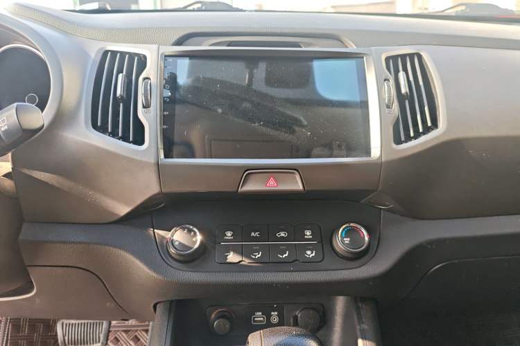 Used Kia Sportage R 2015 2.0L Automatic Two-Wheel Drive GL Audio And AC Panel
