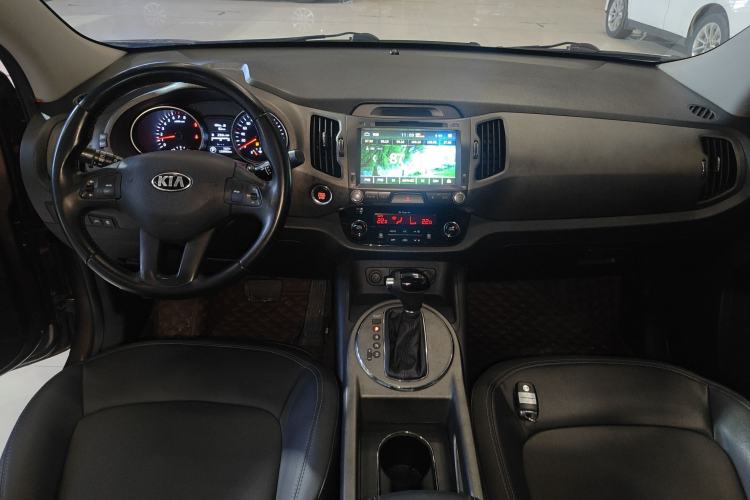Used Kia Sportage R 2015 2.0L Automatic Two-Wheel Drive GLS Center Console