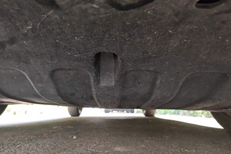 Used Kia Sportage R 2015 2.0L Automatic Two-Wheel Drive GLS Chassis Front