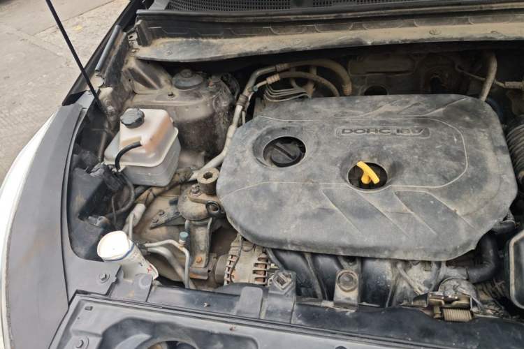Used Kia Sportage R 2015 2.0L Automatic Two-Wheel Drive GL Engine Bay Right