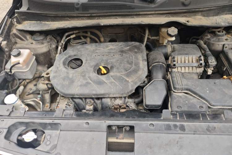 Used Kia Sportage R 2015 2.0L Automatic Two-Wheel Drive GL Engine Bay