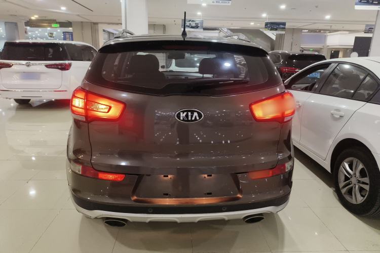 Used Kia Sportage R 2015 2.0L Automatic Two-Wheel Drive GLS Exterior 4
