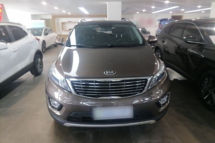 Used Kia Sportage R 2015 2.0L Automatic Two-Wheel Drive DLX Model Front