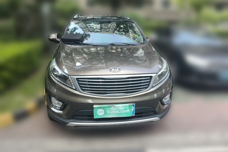 Used Kia Sportage R 2015 2.0L Automatic Two-Wheel Drive DLX Model Front