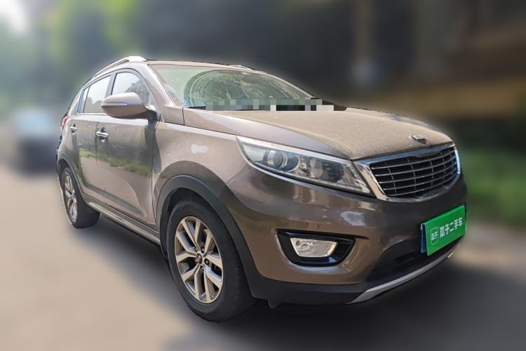 Used Kia Sportage R 2015 2.0L Automatic Two-Wheel Drive GLS Front Right 45 Deg