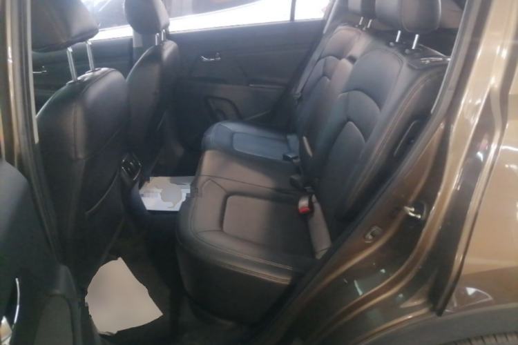 Used Kia Sportage R 2015 2.0L Automatic Two-Wheel Drive DLX Model Left Rear Seat