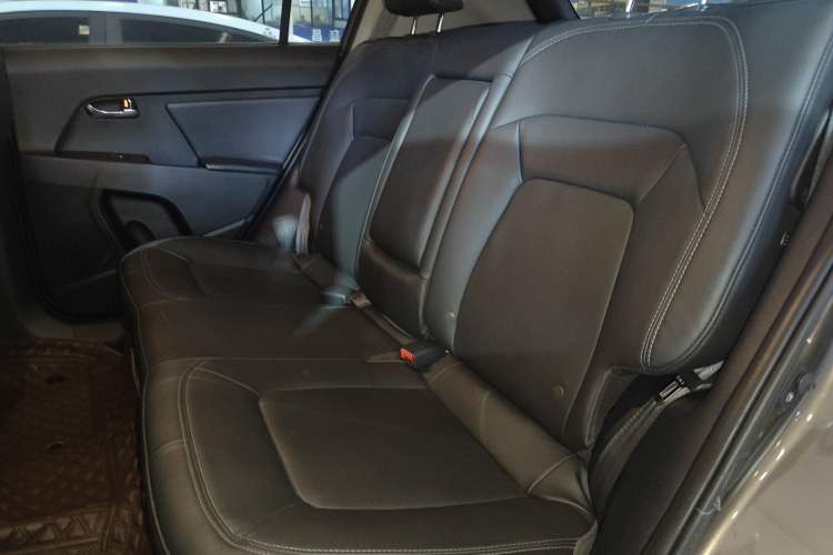Used Kia Sportage R 2015 2.0L Automatic Two-Wheel Drive GLS Left Rear Seat