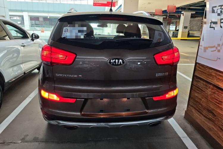 Used Kia Sportage R 2015 2.0L Automatic Two-Wheel Drive DLX Model Rear