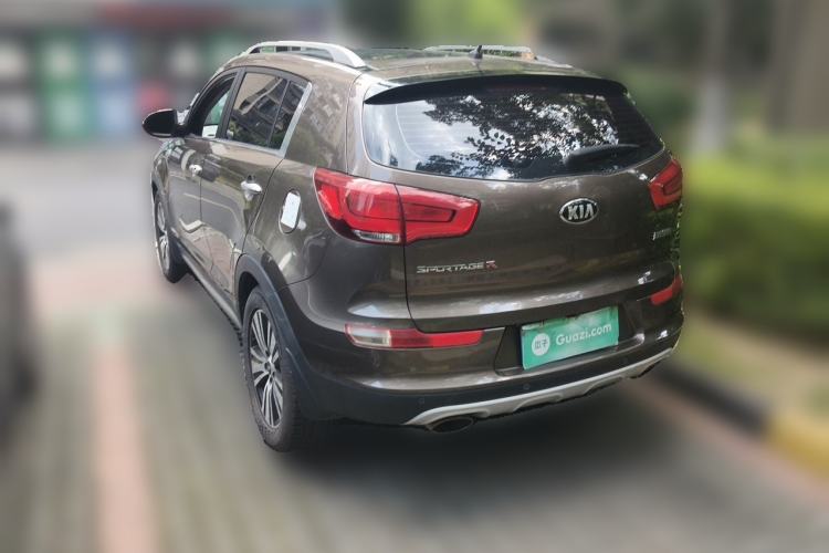 Used Kia Sportage R 2015 2.0L Automatic Two-Wheel Drive DLX Model Rear Left 45 Deg