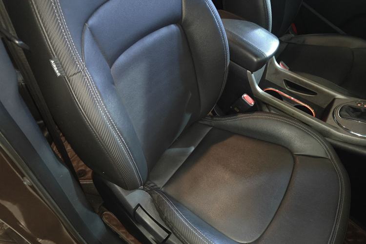 Used Kia Sportage R 2015 2.0L Automatic Two-Wheel Drive GLS Right Front Seat