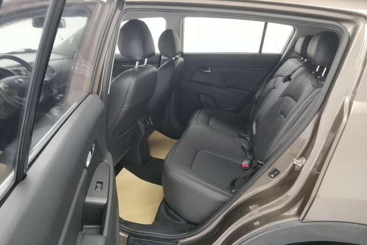 Used Kia Sportage R 2015 2.0L Automatic Two-Wheel Drive GLS Right Rear Seat