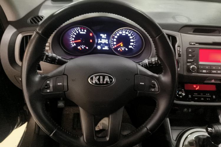 Used Kia Sportage R 2015 2.0L Automatic Two-Wheel Drive GLS Steering Wheel
