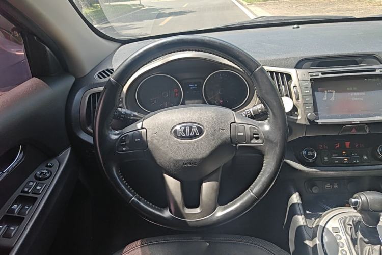 Used Kia Sportage R 2015 2.0L Automatic Two-Wheel Drive DLX Model Steering Wheel