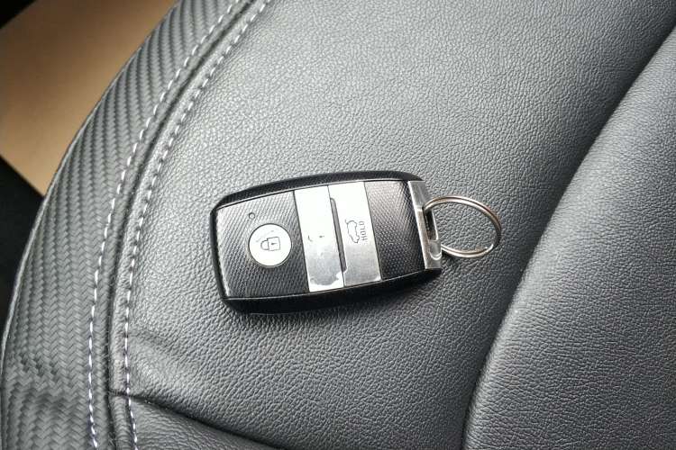 Used Kia Sportage R 2015 2.0L Automatic Two-Wheel Drive GLS Vehicle Key