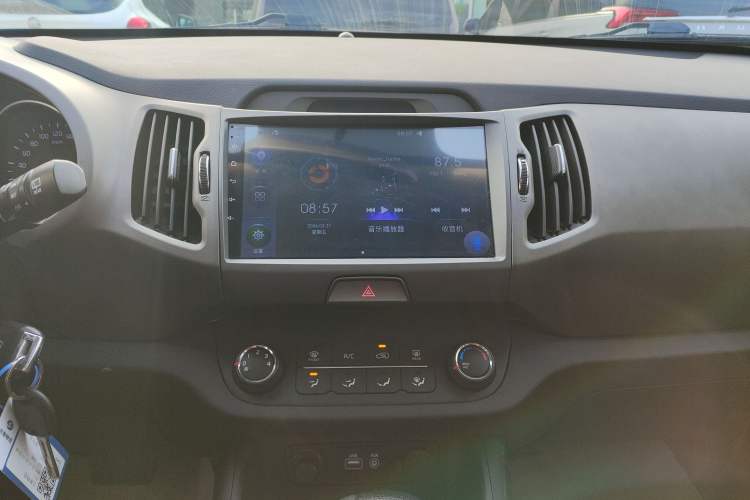 Used Kia Sportage R 2016 2.0L Automatic Two-Wheel Drive GL Audio And AC Panel