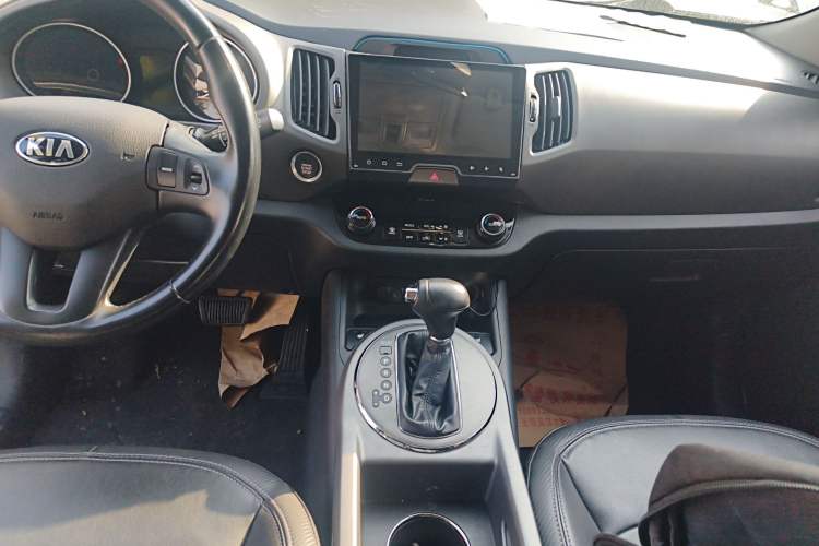 Used Kia Sportage R 2016 2.0L Automatic Two-Wheel Drive DLX Audio And AC Panel