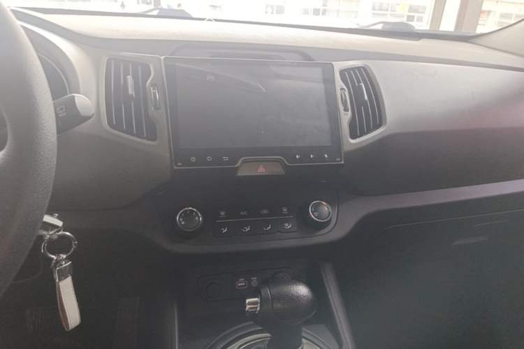 Used Kia Sportage R 2016 2.0L Automatic Two-Wheel Drive GL Audio And AC Panel