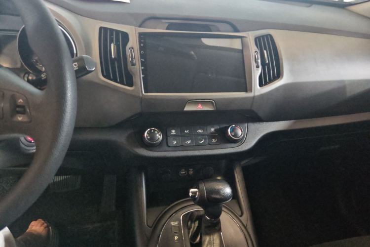 Used Kia Sportage R 2016 2.0L Automatic Two-Wheel Drive GL Audio And AC Panel