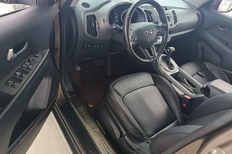 Used Kia Sportage R 2016 2.0L Automatic Two-Wheel Drive DLX Driver Seat