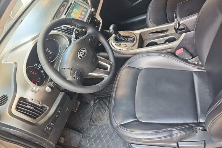 Used Kia Sportage R 2016 2.0L Automatic Two-Wheel Drive DLX Driver Seat