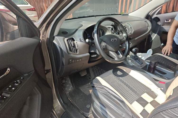 Used Kia Sportage R 2016 2.0L Automatic Two-Wheel Drive GLS Trim Driver Seat