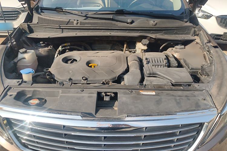 Used Kia Sportage R 2016 2.0L Automatic Two-Wheel Drive DLX Engine Bay