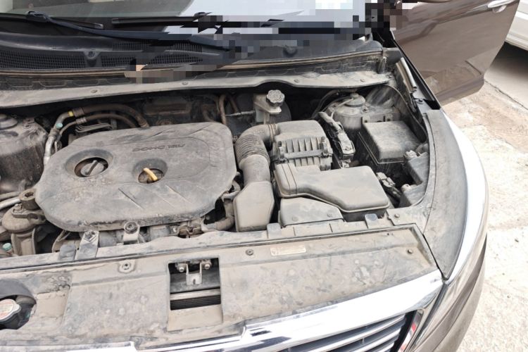 Used Kia Sportage R 2016 2.0L Automatic Two-Wheel Drive DLX Engine Bay Left