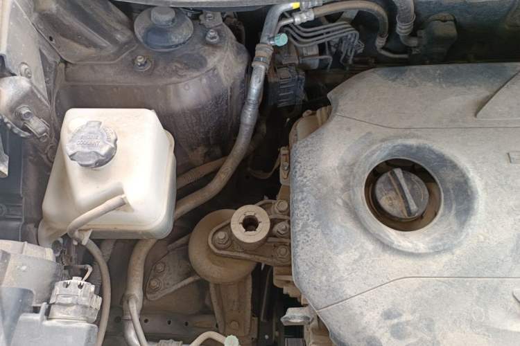 Used Kia Sportage R 2016 2.0L Automatic Two-Wheel Drive GL Engine Bay Right